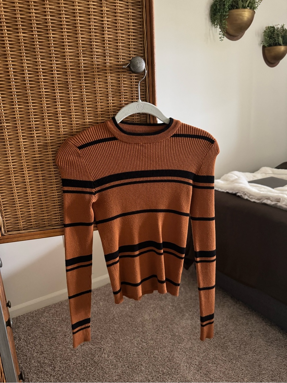 Forever 21 Rust Orange Ribbed Crewneck Sweater with Black Stripes